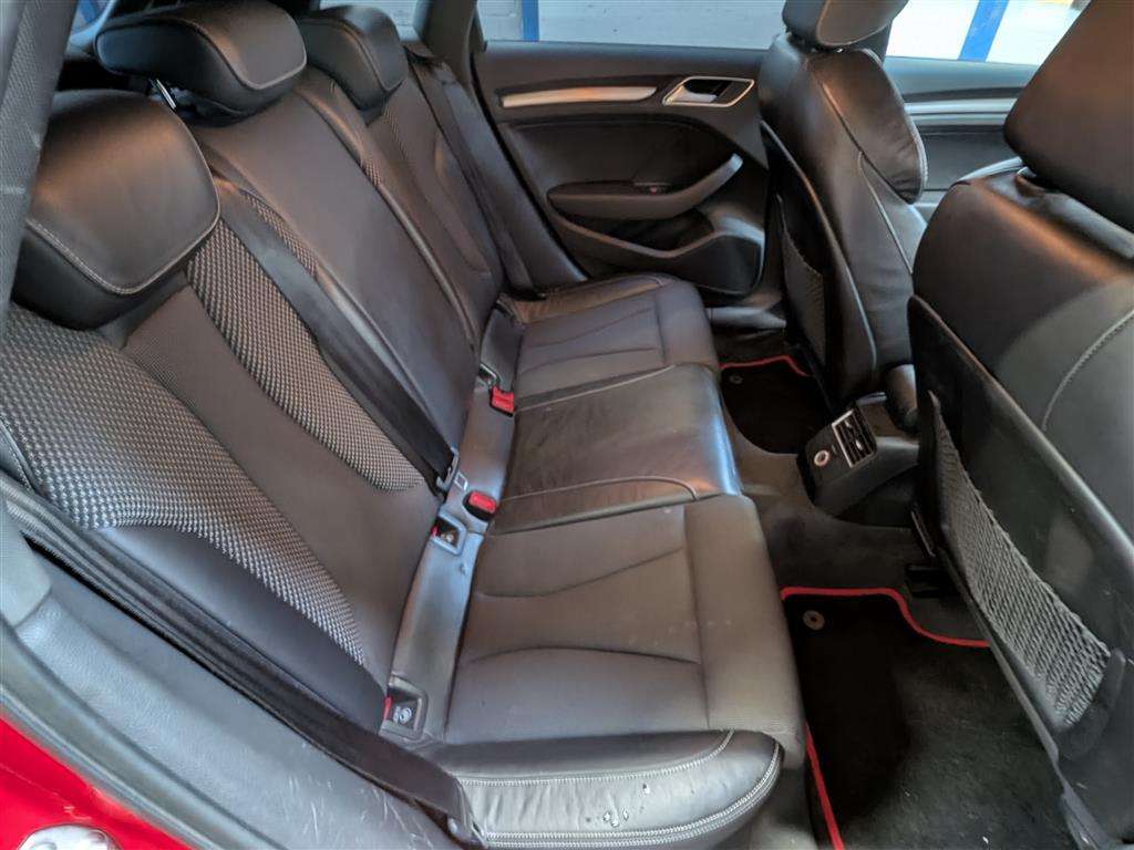 <p>2013 AUDI A3 S LINE TDI</p>