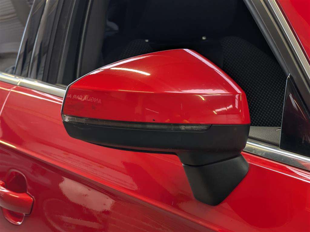 <p>2013 AUDI A3 S LINE TDI</p>