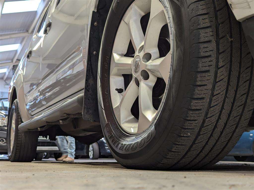 <p>2013 NISSAN NAVARA TEKNA DCI</p>