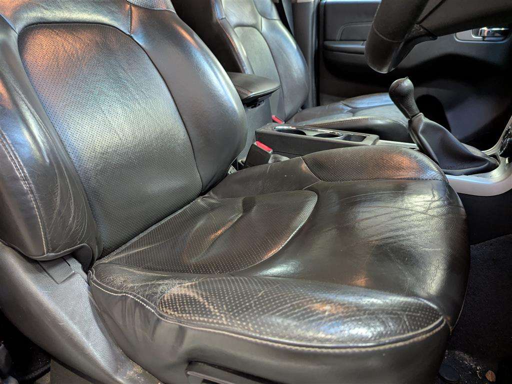 <p>2013 NISSAN NAVARA TEKNA DCI</p>