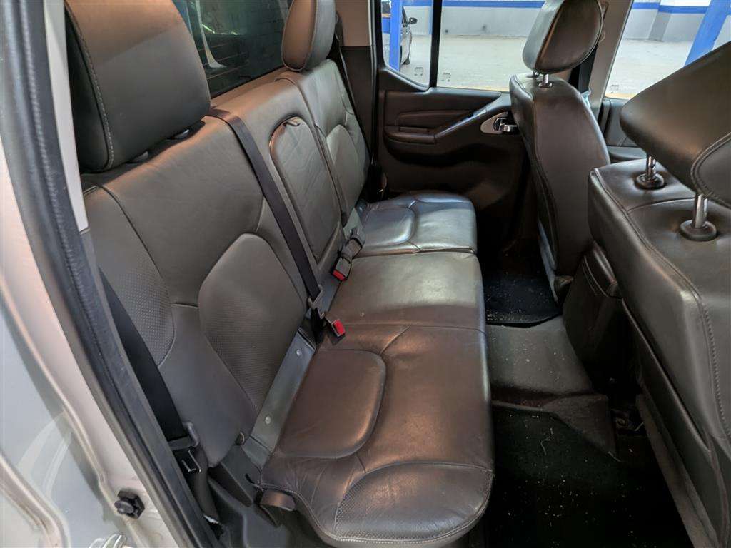 <p>2013 NISSAN NAVARA TEKNA DCI</p>