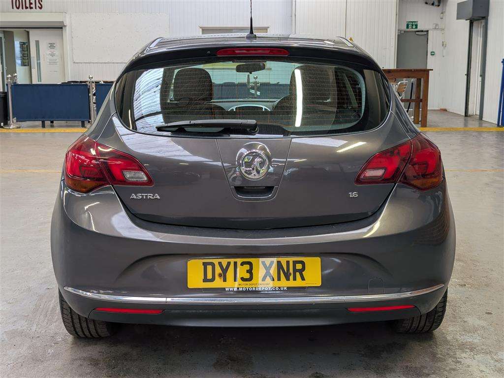 <p>2013 VAUXHALL ASTRA SRI</p>