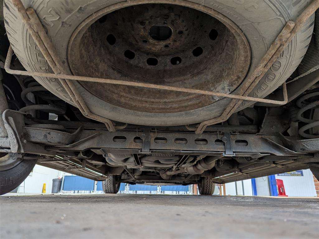 <p>2017 RENAULT TRAFIC SL27 SPORT NAV ENG</p>