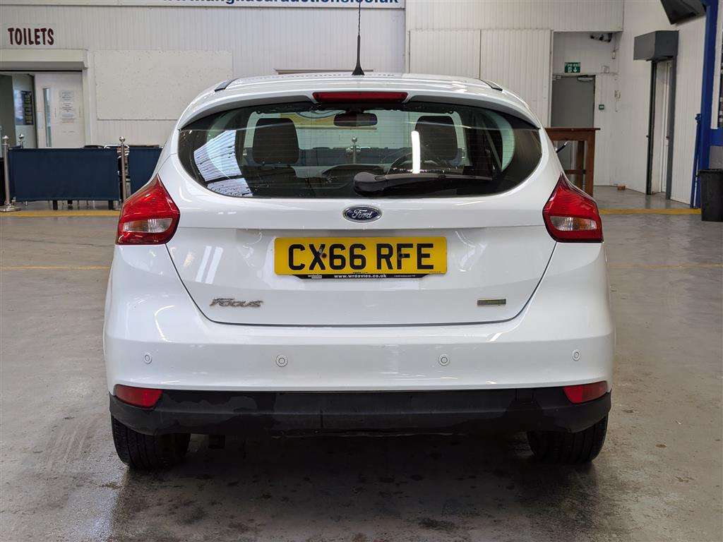 <p>2016 FORD FOCUS ZETEC</p>