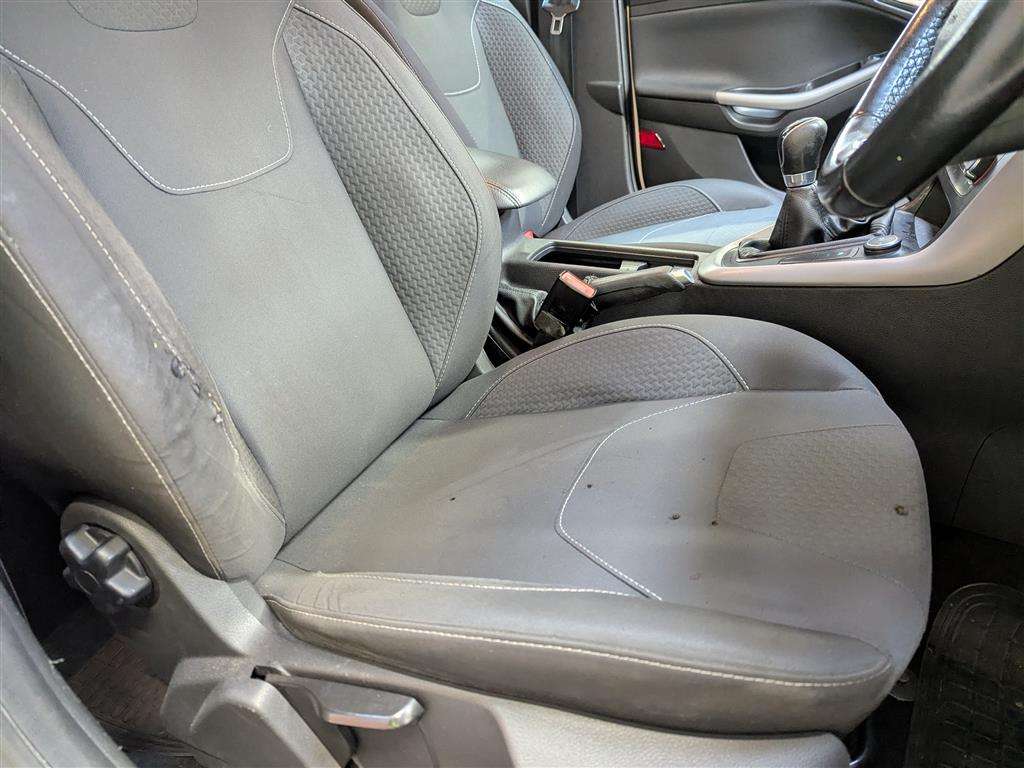 <p>2016 FORD FOCUS ZETEC</p>