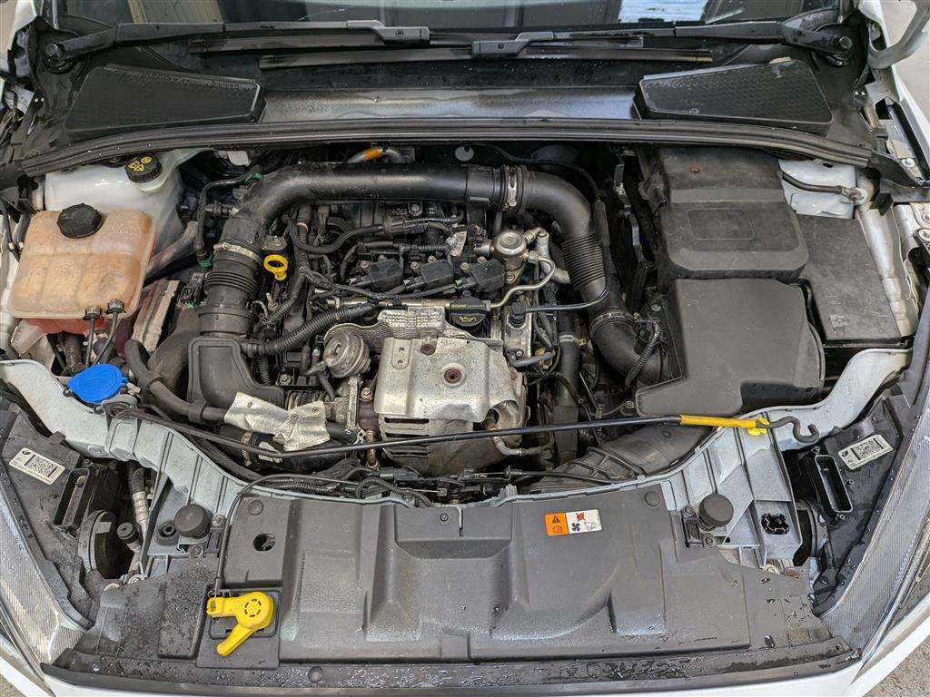 <p>2016 FORD FOCUS ZETEC</p>