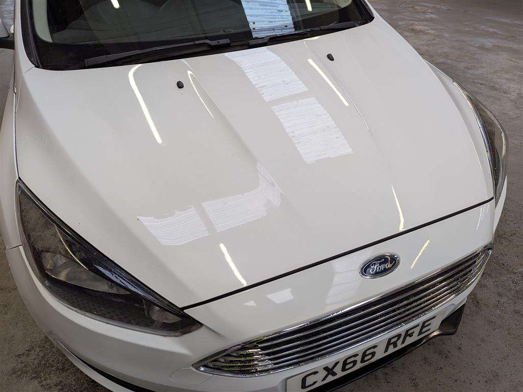 <p>2016 FORD FOCUS ZETEC</p>