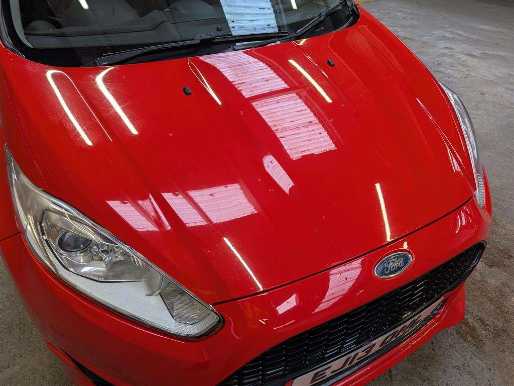 <p>2013 FORD FIESTA ZETEC</p>