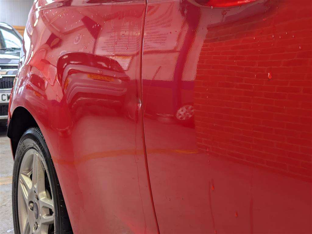 <p>2013 FORD FIESTA ZETEC</p>