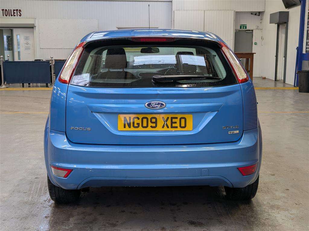 <p>2009 FORD FOCUS STYLE TD 115</p>