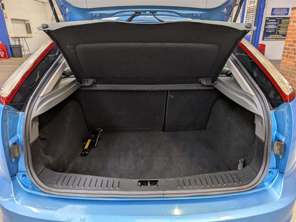 <p>2009 FORD FOCUS STYLE TD 115</p>