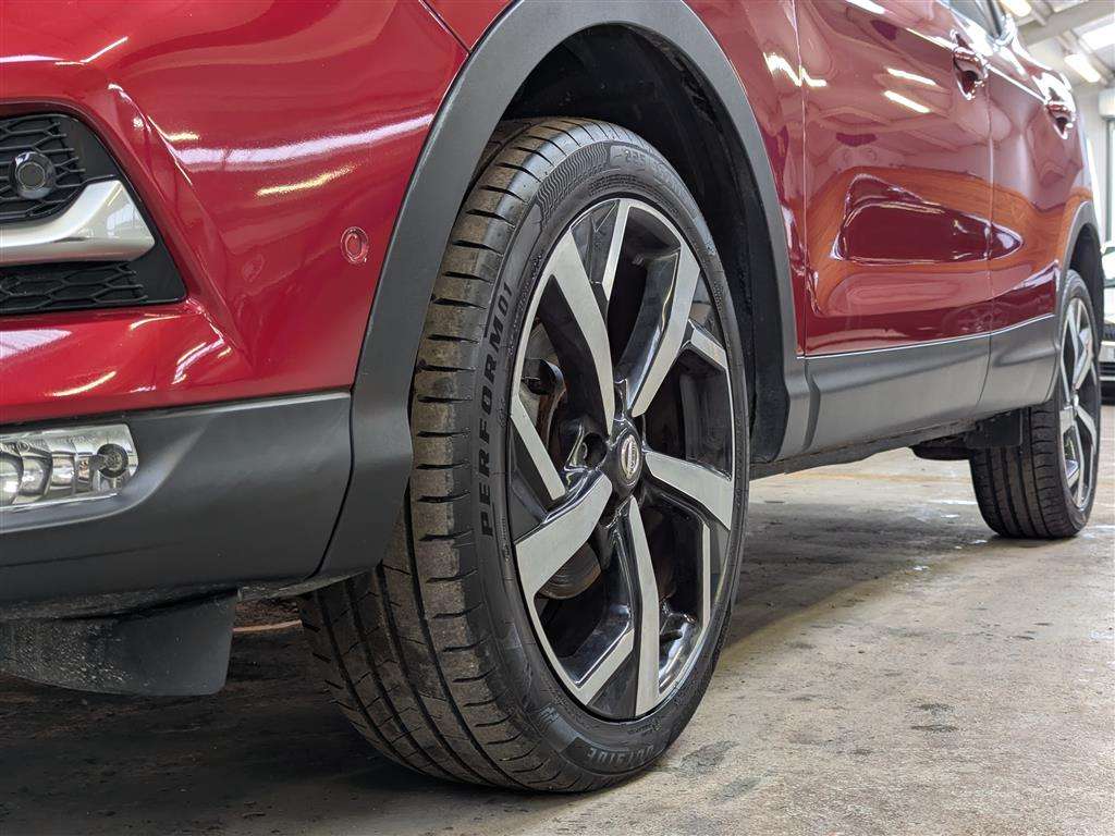 <p>2019 NISSAN QASHQAI TEKNA DIG-T</p>