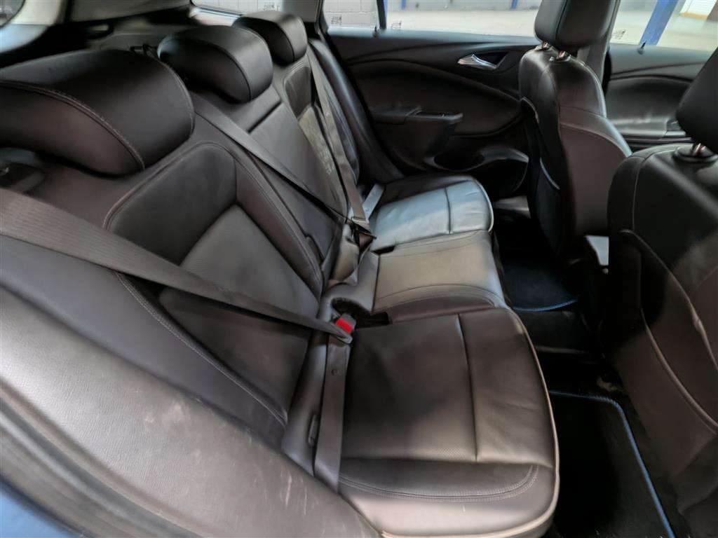 <p>2016 VAUXHALL ASTRA TECH LINE CDTI S/S</p>