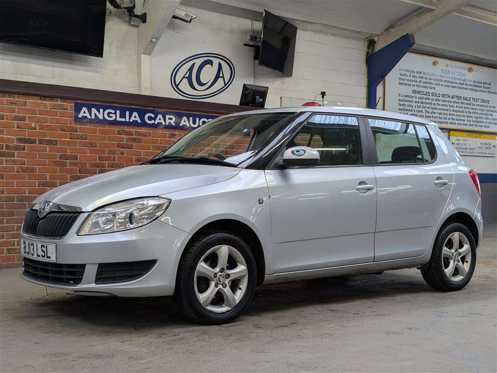 <p>2013 SKODA FABIA SE 12V</p>