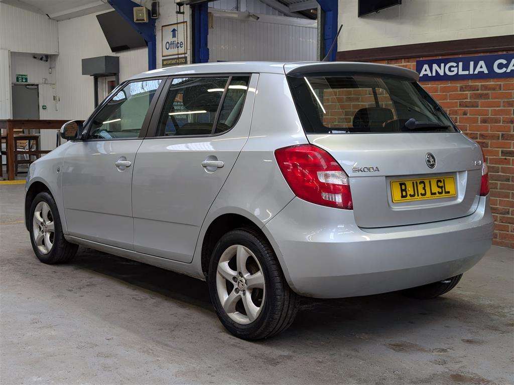 <p>2013 SKODA FABIA SE 12V</p>