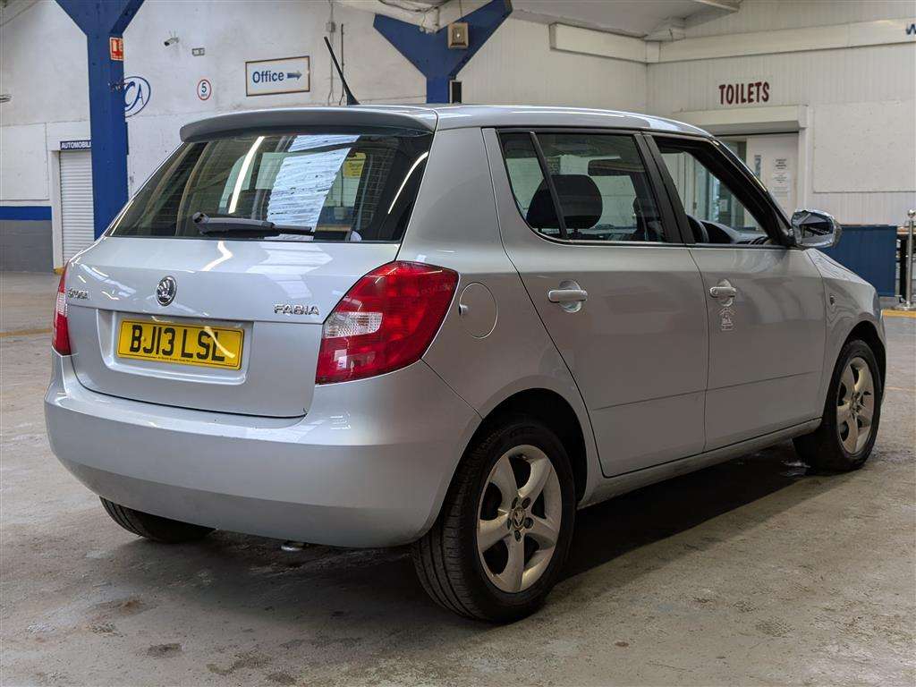 <p>2013 SKODA FABIA SE 12V</p>