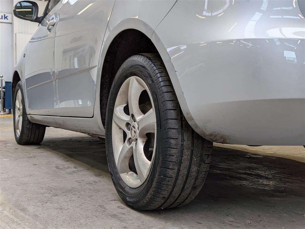 <p>2013 SKODA FABIA SE 12V</p>