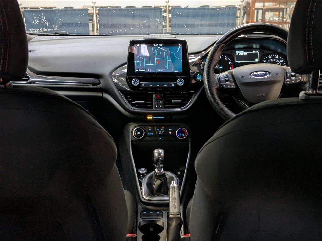 <p>2018 FORD FIESTA ST-LINE TURBO</p>