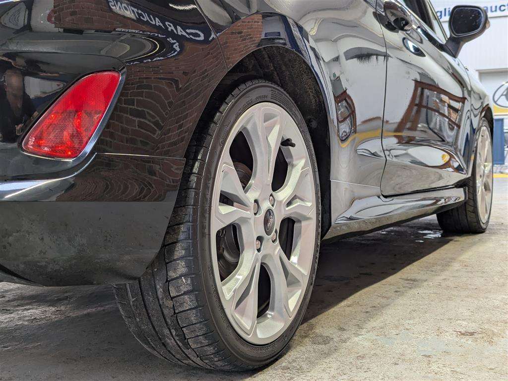 <p>2018 FORD FIESTA ST-LINE TURBO</p>