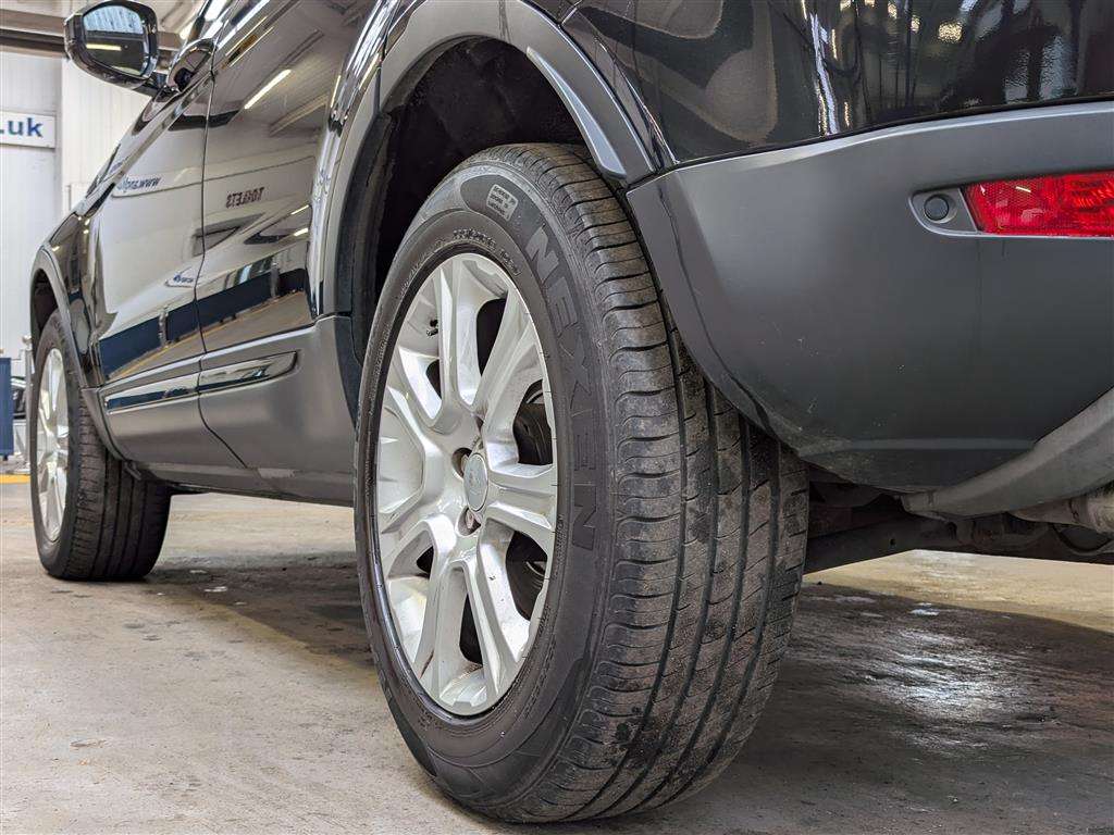 <p>2018 LAND ROVER RANGE ROVER EVOQUE SE TEC</p>