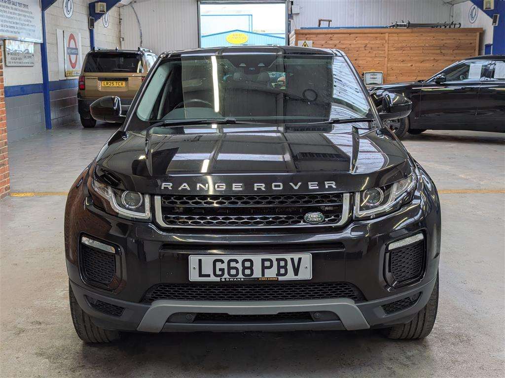 <p>2018 LAND ROVER RANGE ROVER EVOQUE SE TEC</p>
