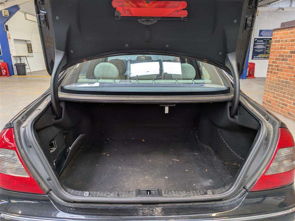 <p>2008 MERCEDES E280 CDI AVANTGARDE AUTO</p>