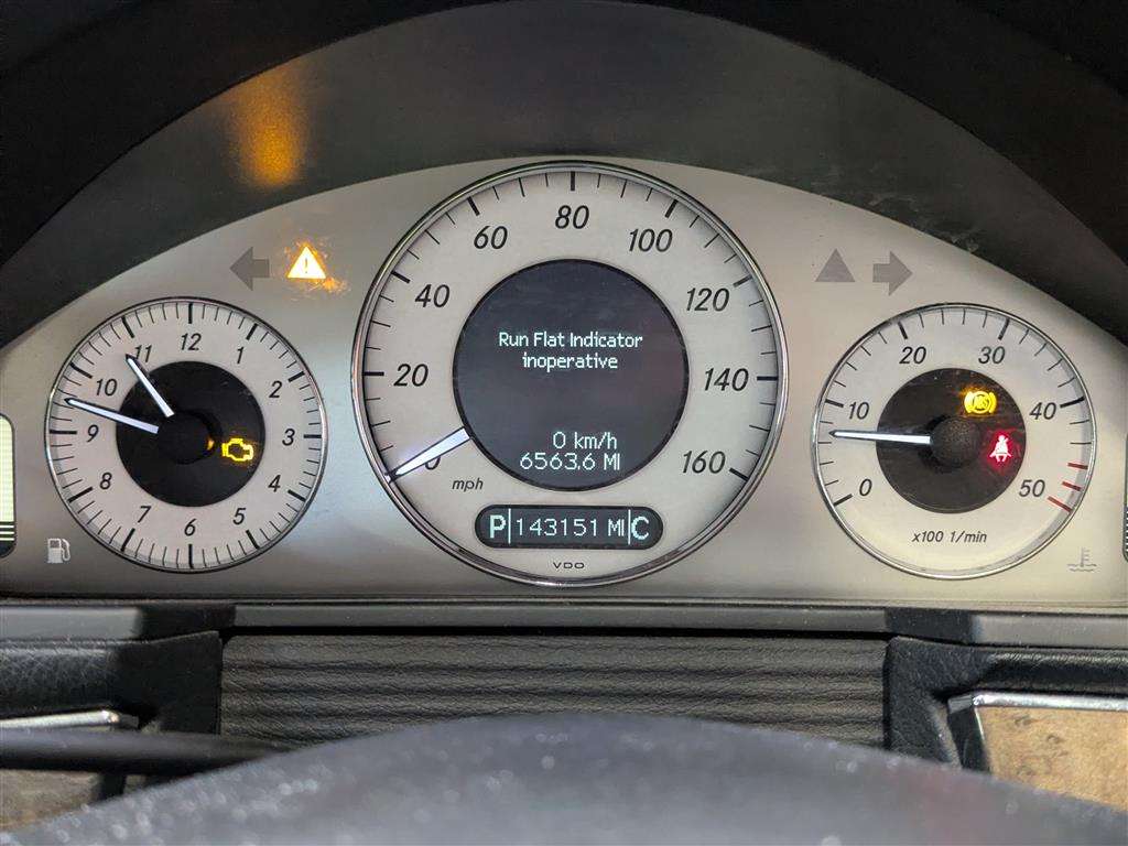 <p>2008 MERCEDES E280 CDI AVANTGARDE AUTO</p>