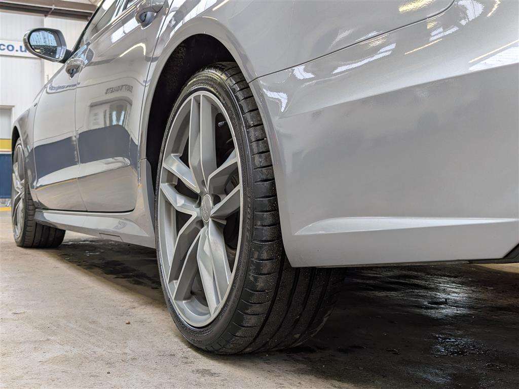 <p>2016 AUDI A6 SLINE BLACK ED TDI ULT</p>