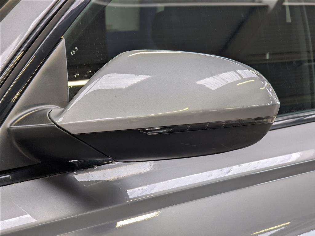 <p>2016 AUDI A6 SLINE BLACK ED TDI ULT</p>