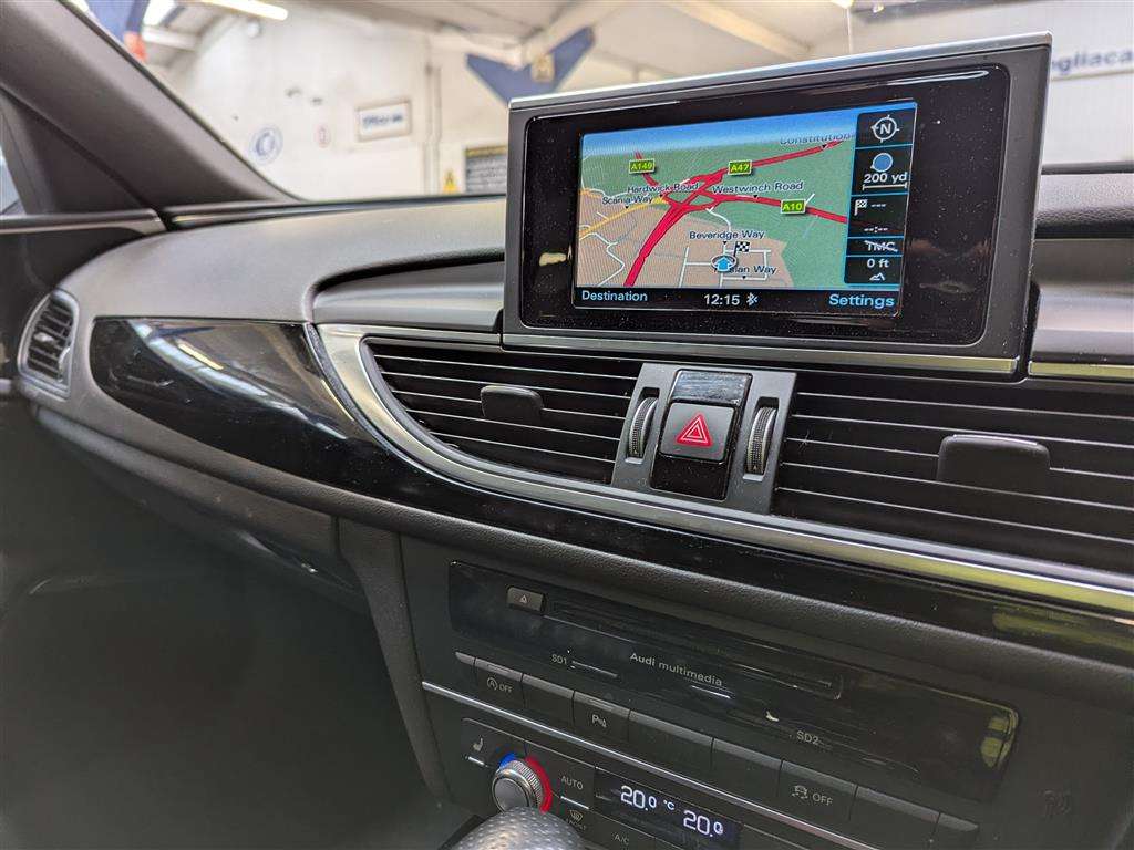 <p>2016 AUDI A6 SLINE BLACK ED TDI ULT</p>