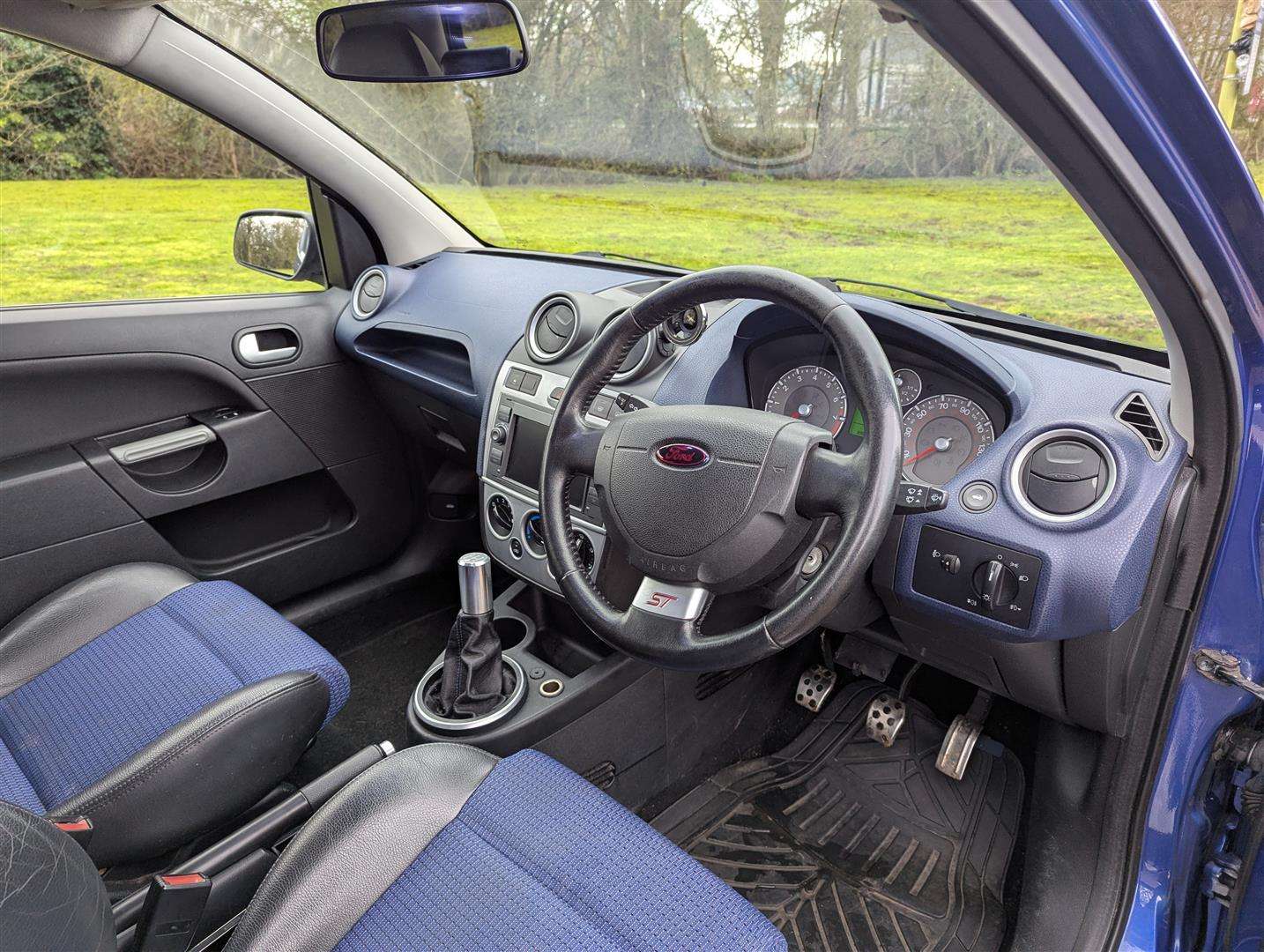 <p>2007 FORD FIESTA ST</p>