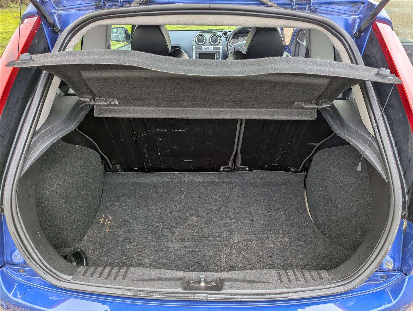 <p>2007 FORD FIESTA ST</p>