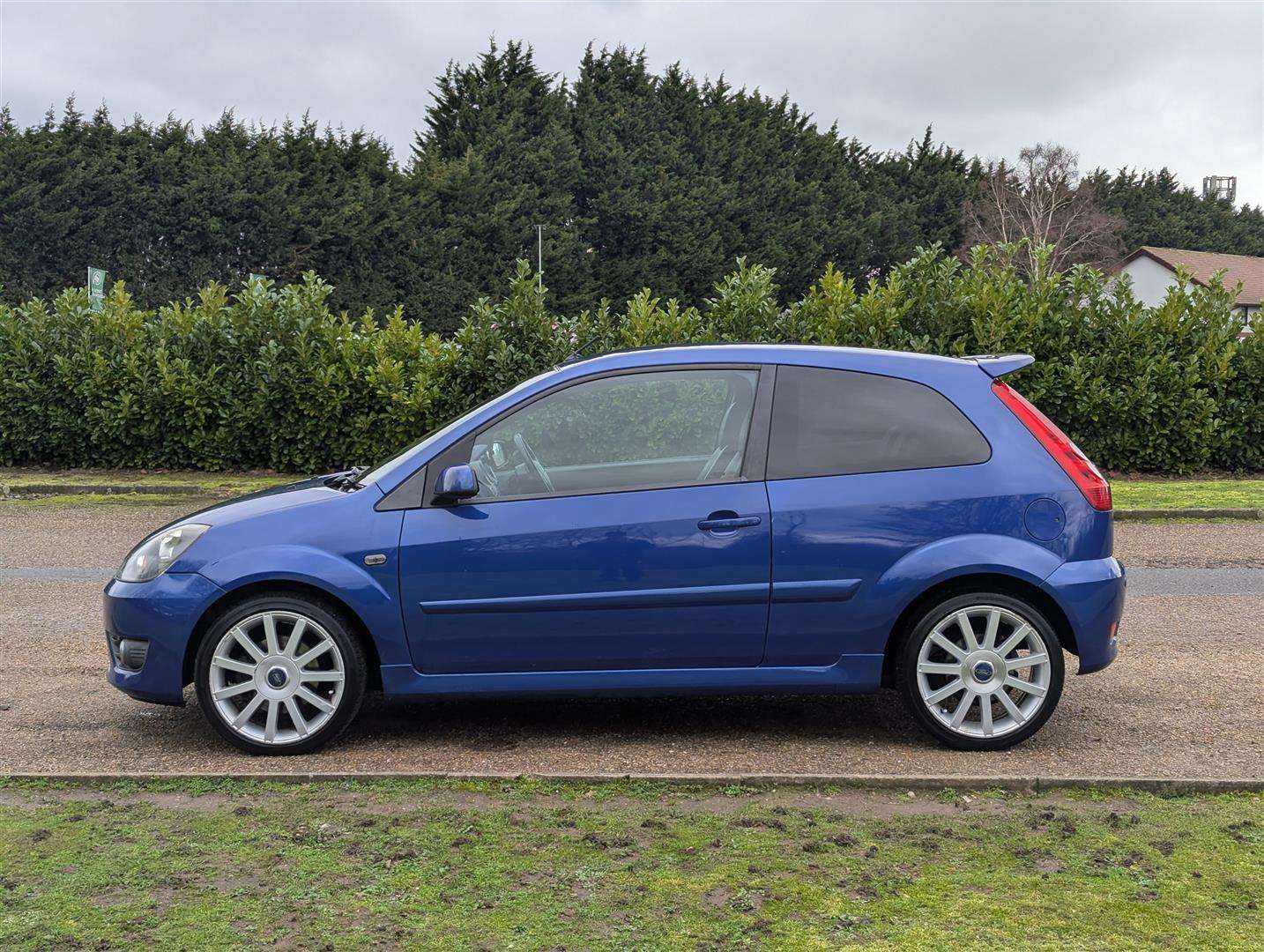 <p>2007 FORD FIESTA ST</p>