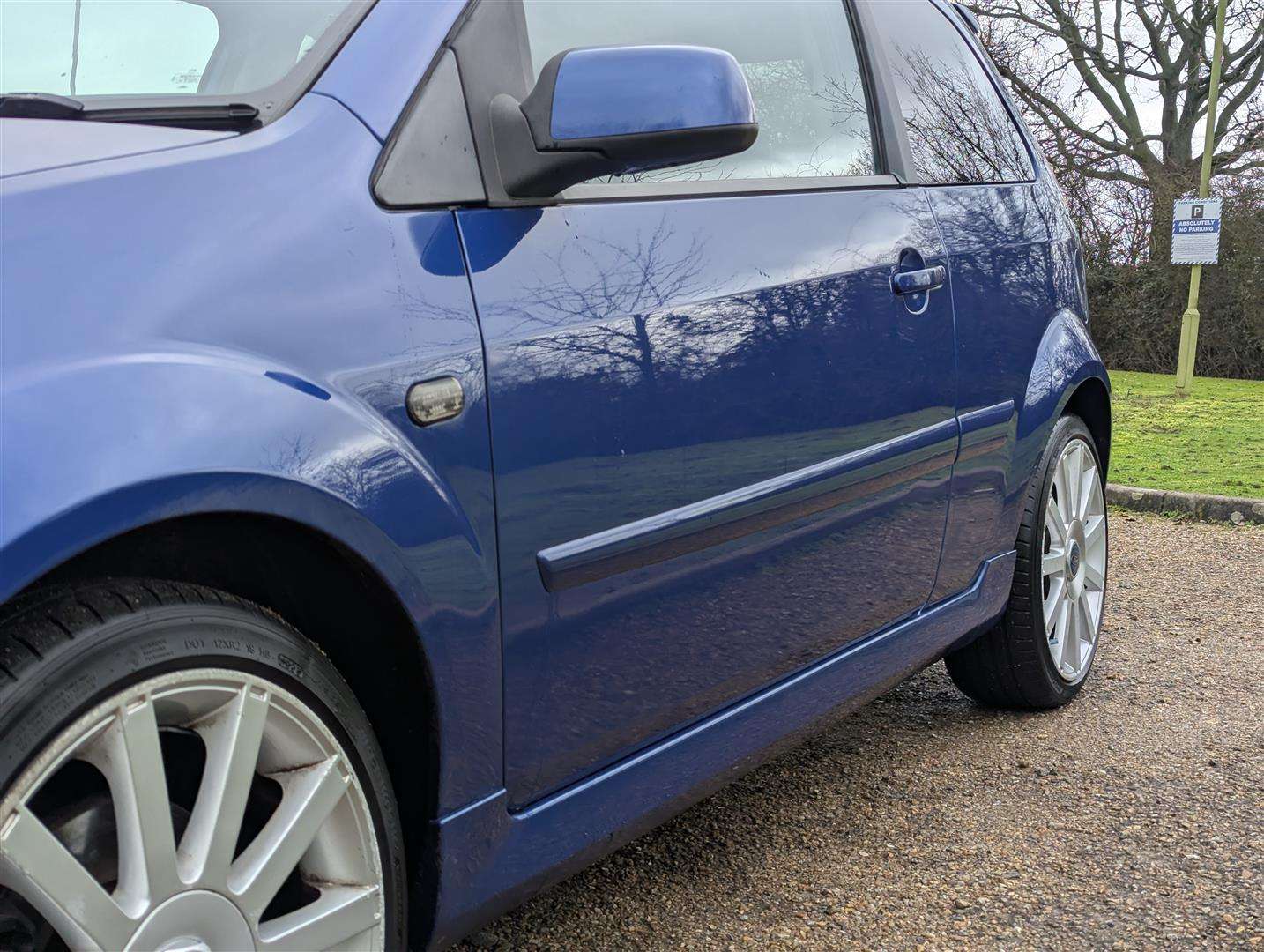 <p>2007 FORD FIESTA ST</p>