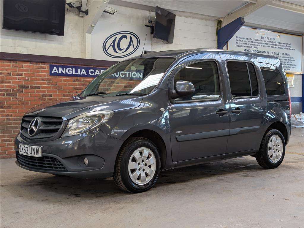 <p>2013 MERCEDES-BENZ CITAN 109 CDI TRAVELINER</p>