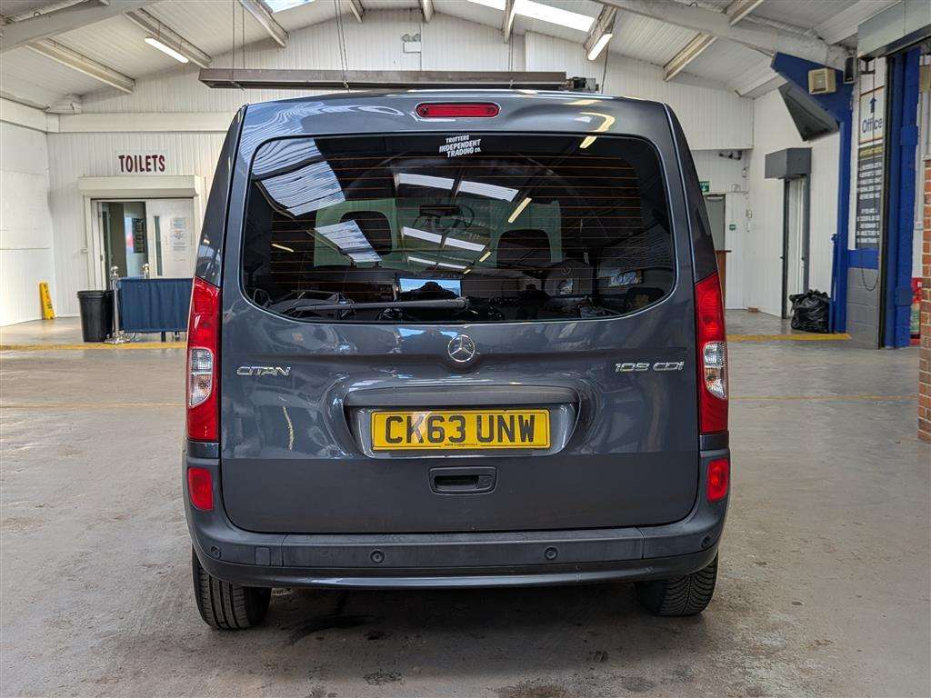 <p>2013 MERCEDES-BENZ CITAN 109 CDI TRAVELINER</p>