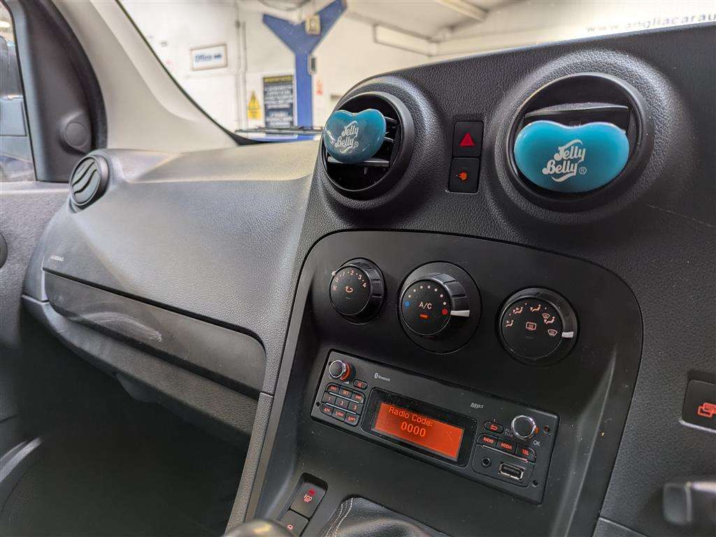 <p>2013 MERCEDES-BENZ CITAN 109 CDI TRAVELINER</p>