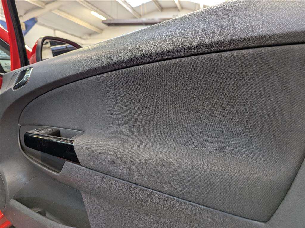 <p>2010 VAUXHALL CORSA S ECOFLEX</p>