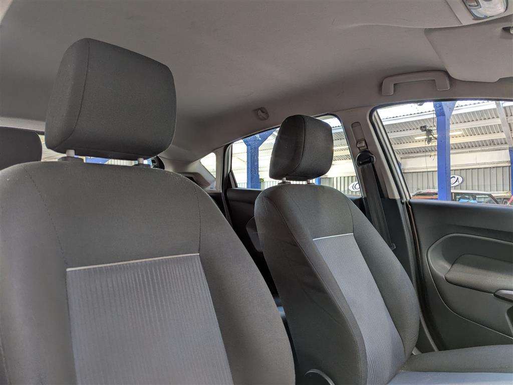 <p>2011 FORD FIESTA EDGE</p>