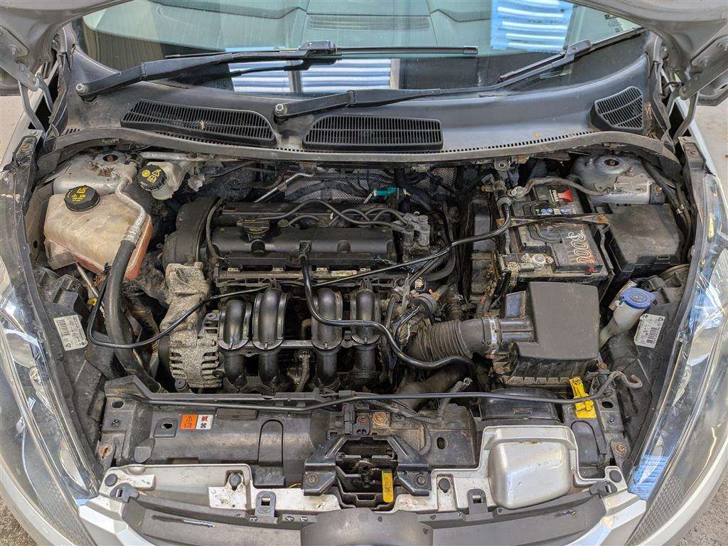 <p>2011 FORD FIESTA EDGE</p>