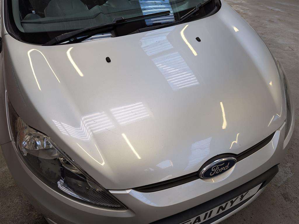 <p>2011 FORD FIESTA EDGE</p>