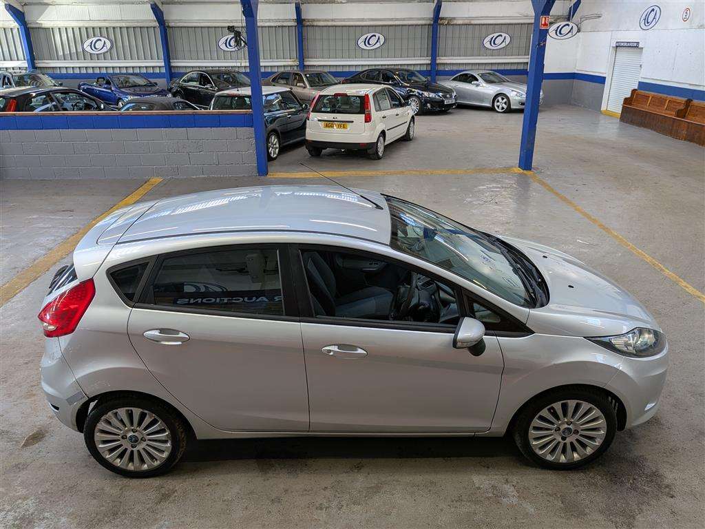 <p>2011 FORD FIESTA EDGE</p>