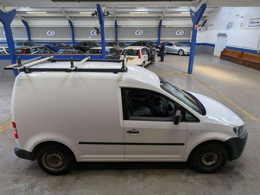 <p>2014 VOLKSWAGEN CADDY C20 STARTLINE TDI</p>