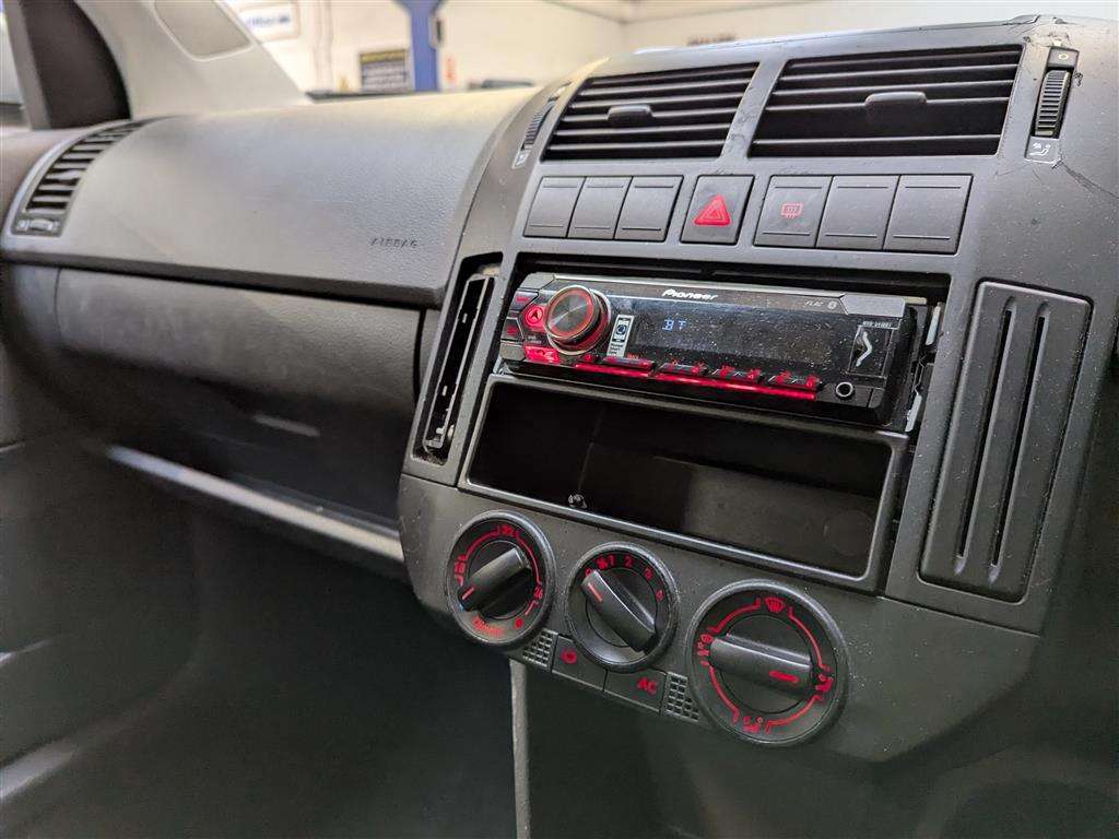 <p>2007 VOLKSWAGEN POLO S 80</p>