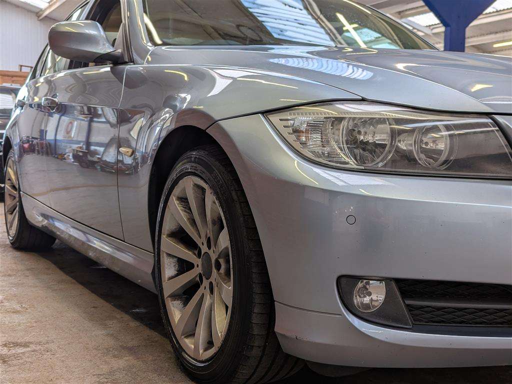 <p>2009 BMW 320D SE</p>