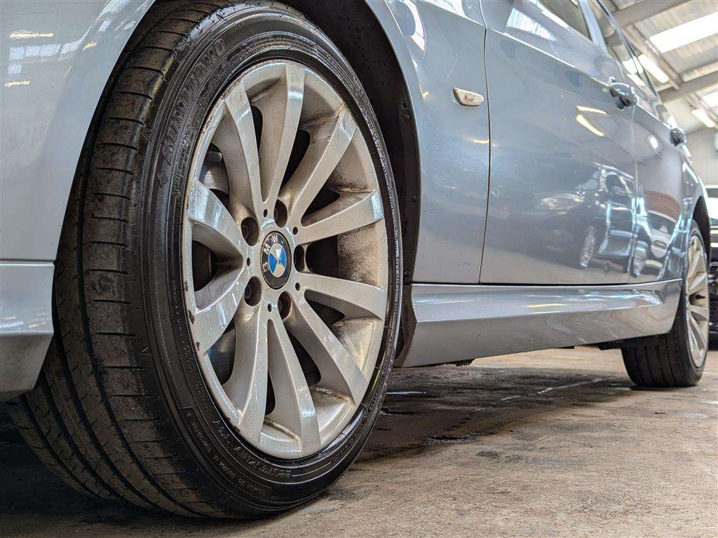 <p>2009 BMW 320D SE</p>