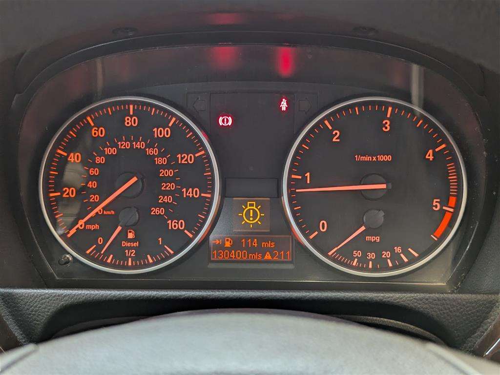 <p>2009 BMW 320D SE</p>