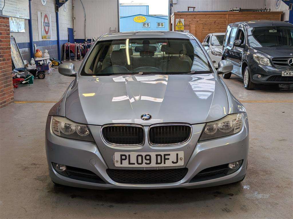 <p>2009 BMW 320D SE</p>