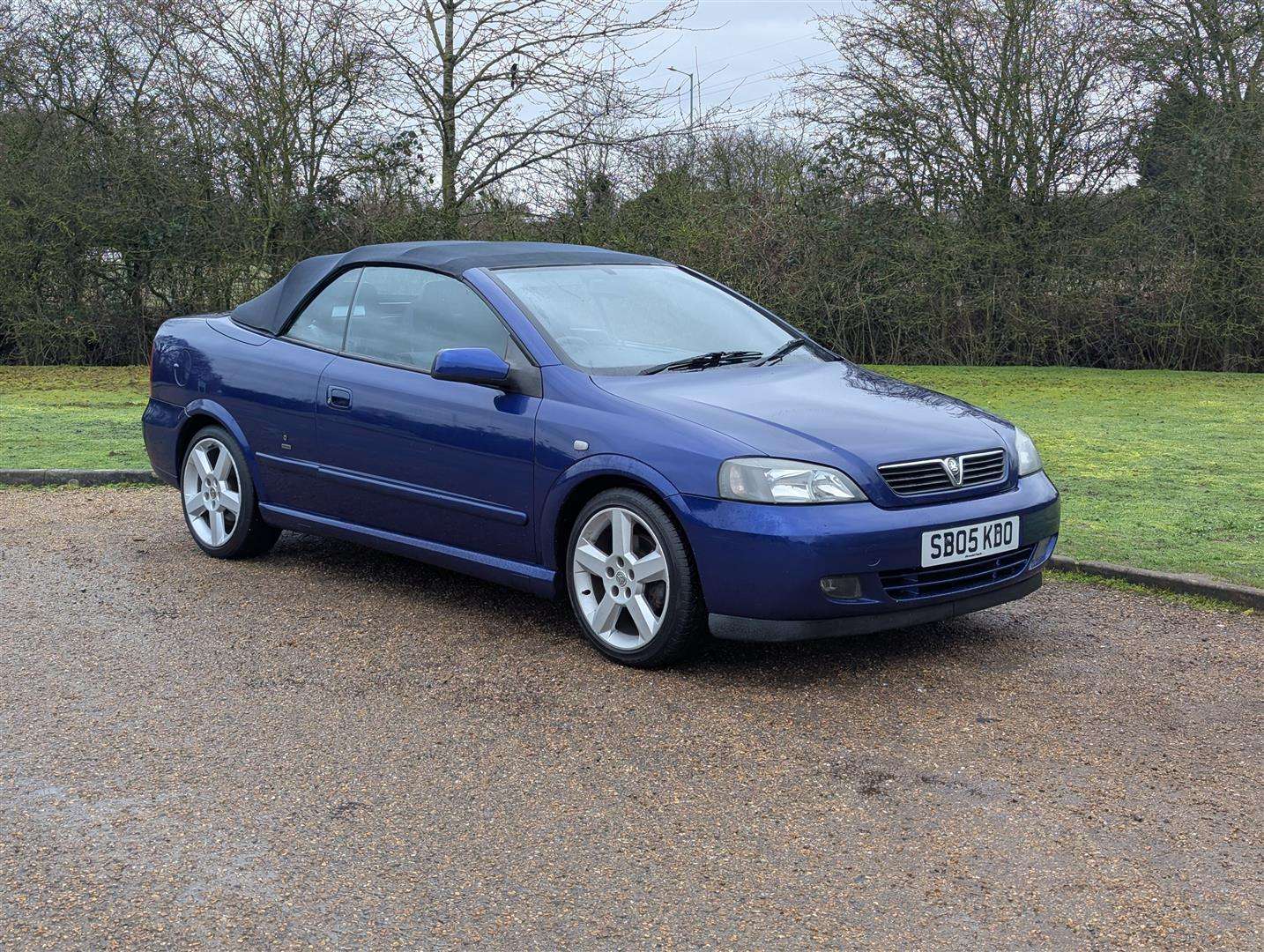 <p>2005 VAUXHALL ASTRA BERTONE EXCLUSIVE</p>