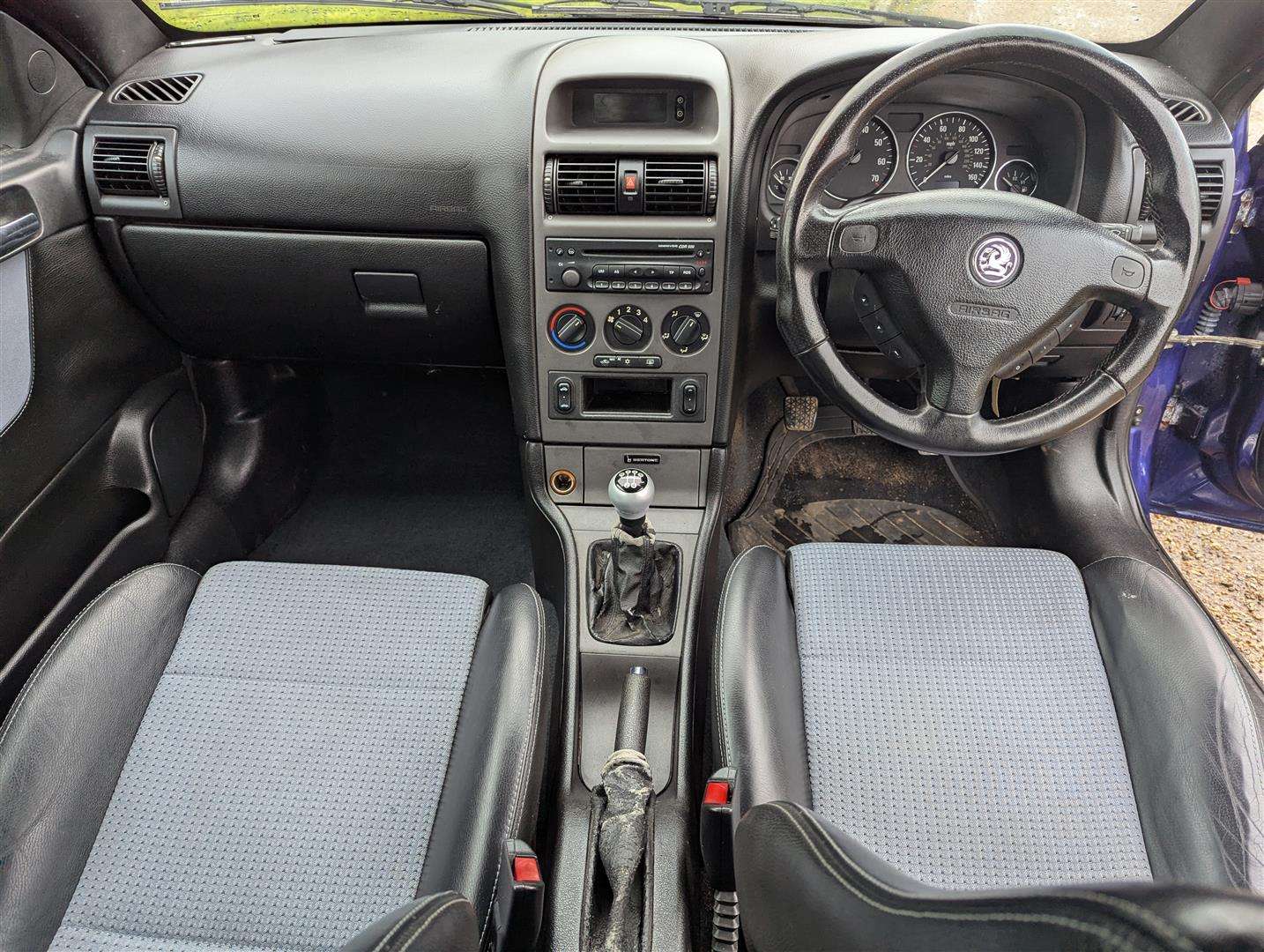 <p>2005 VAUXHALL ASTRA BERTONE EXCLUSIVE</p>